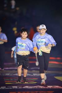 BIB: 
                            <button type="button" onclick="openModal(25219629)" class="btn btn-primary btn-sm float-right btn-popup" data-toggle="modal" data-target=".modal-high-quality">
                        <i class="fas fa-shopping-cart"></i> Add to Cart
                    </button>
                                            <button type="button" onclick="isThisMe(25219629, true)" class="btn btn-success btn-sm float-right btn-popup btn-isme hidden" data-toggle="tooltip" data-placement="bottom" title="นี่คือรูปของคุณใช่ไหม คลิกที่นี่เพื่อเอาเข้าอัลบั้ม">
                        <i class="fas fa-plus"></i> Add to album
                    </button>
                    <button type="button" onclick="isThisMe(25219629, false)" class="btn btn-warning btn-sm float-right btn-popup btn-isnotme hidden">
                        <i class="fas fa-ban"></i> Remove from album
                    </button>